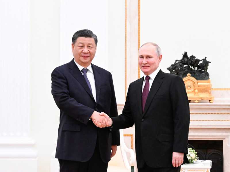 習(xí)近平會(huì)見(jiàn)普京1.jpg