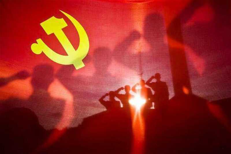 紅色大氣我愛我黨慶祝中國共產(chǎn)黨成立100周年2021建黨100周年海報(bào)圖片下載 - 覓知網(wǎng)