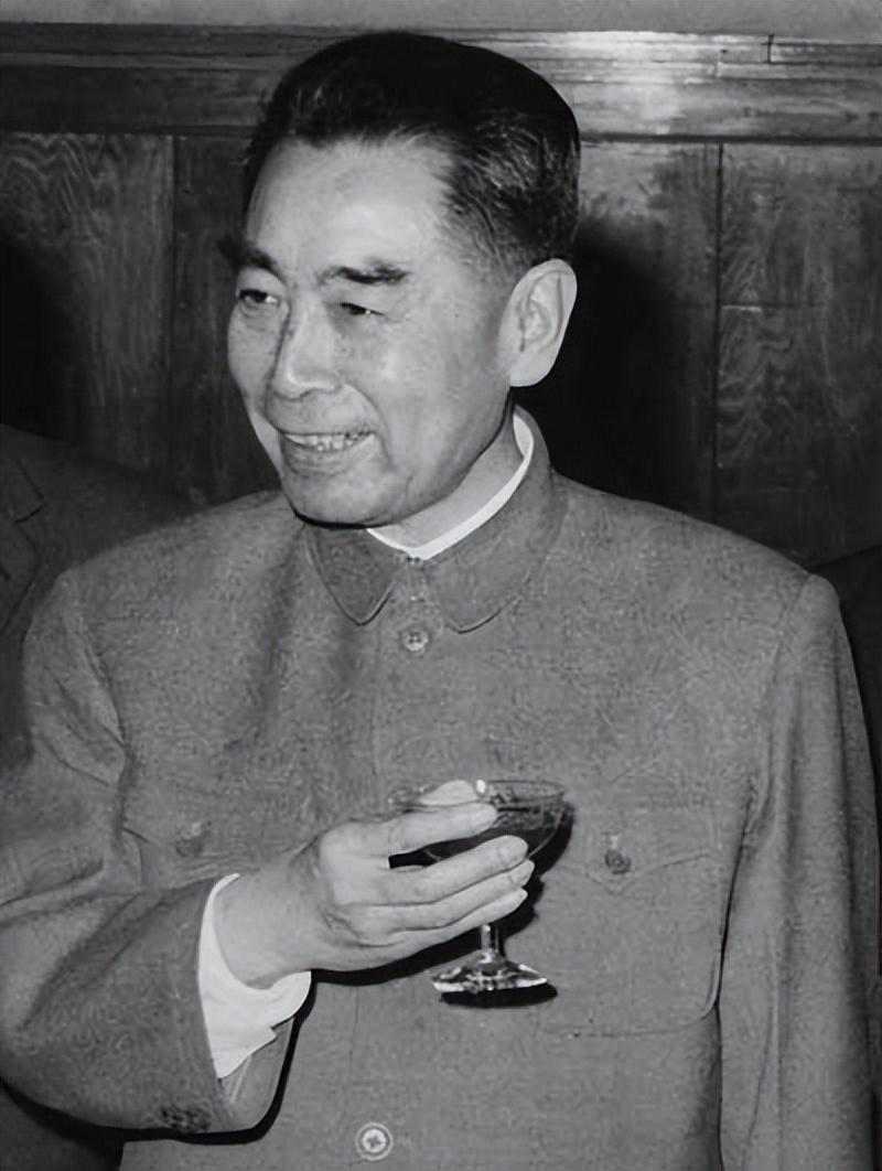 周恩來1.jpg