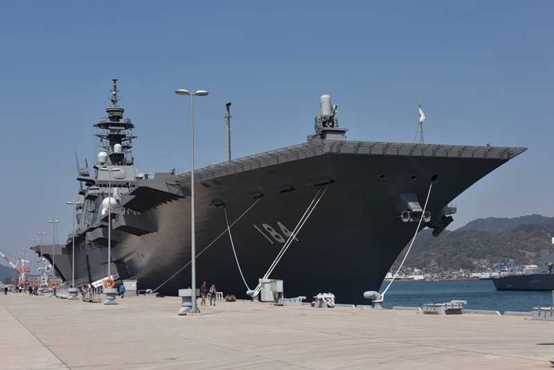 日本海上自衛(wèi)隊(duì)DDH-184“加賀”（かが）號(hào)直升機(jī)護(hù)衛(wèi)艦.jpg