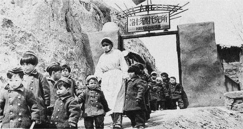 劉華北又追問道：“那這場戰(zhàn)爭什么時(shí)候才能結(jié)束呀？”.jpg