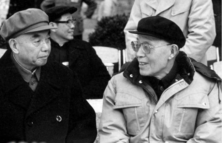 1988年，蕭克與歐陽毅.png