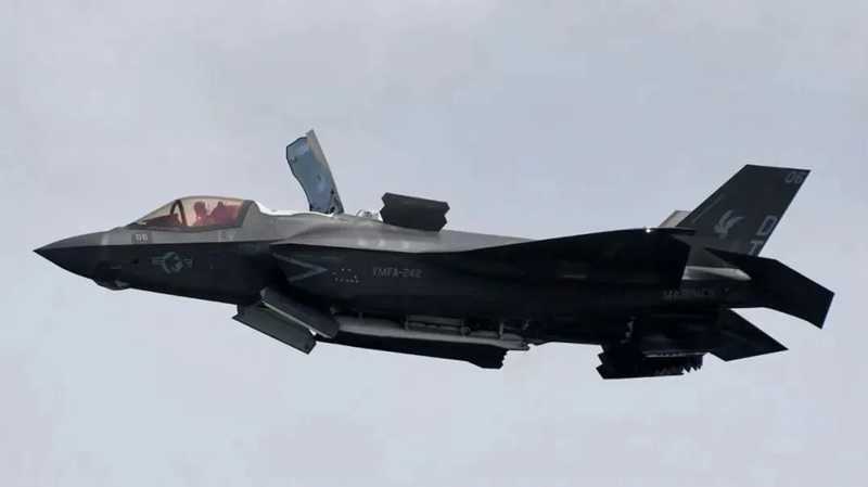 資料圖：F-35B戰(zhàn)機（來源：參考消息）.jpg