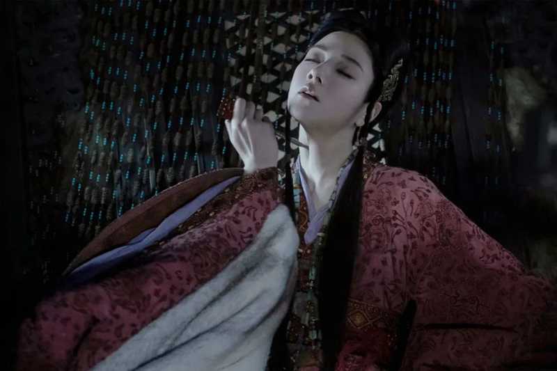 看看三個(gè)為推翻王朝負(fù)責(zé)的女性.jpg