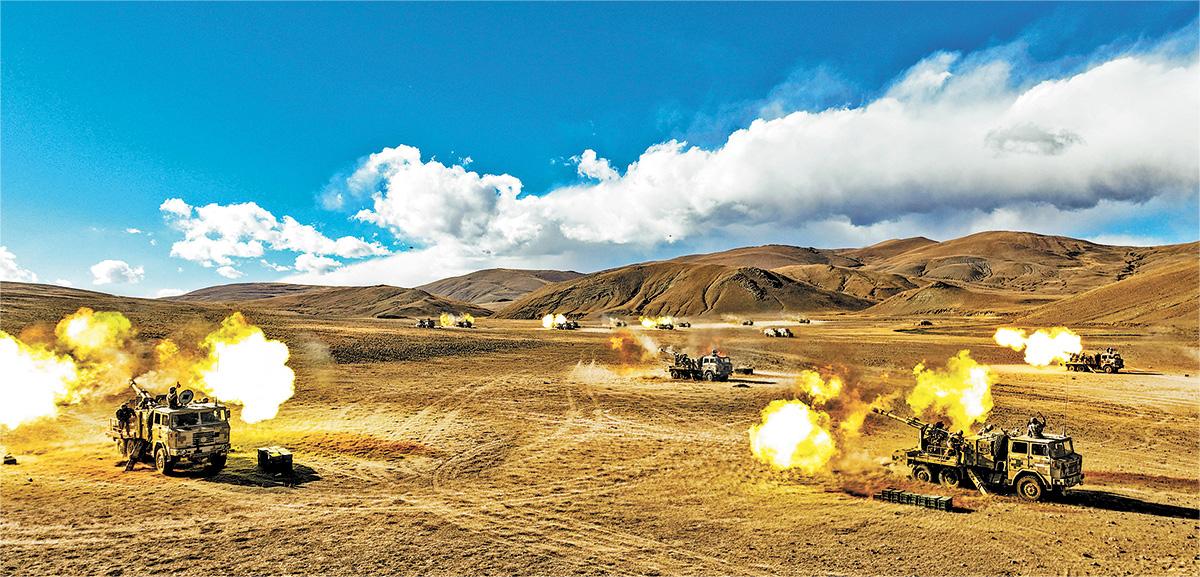 第77集團軍某旅開展實彈射擊訓練。孫浩寧攝.jpg