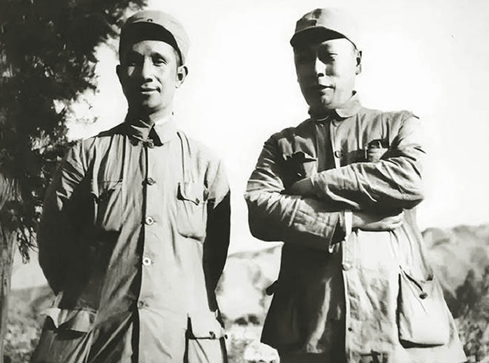 陳毅和粟裕。.jpg