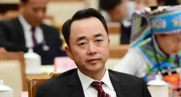 茅臺(tái)換帥，張德芹到位不足半月，遭遇“下馬威”4.png