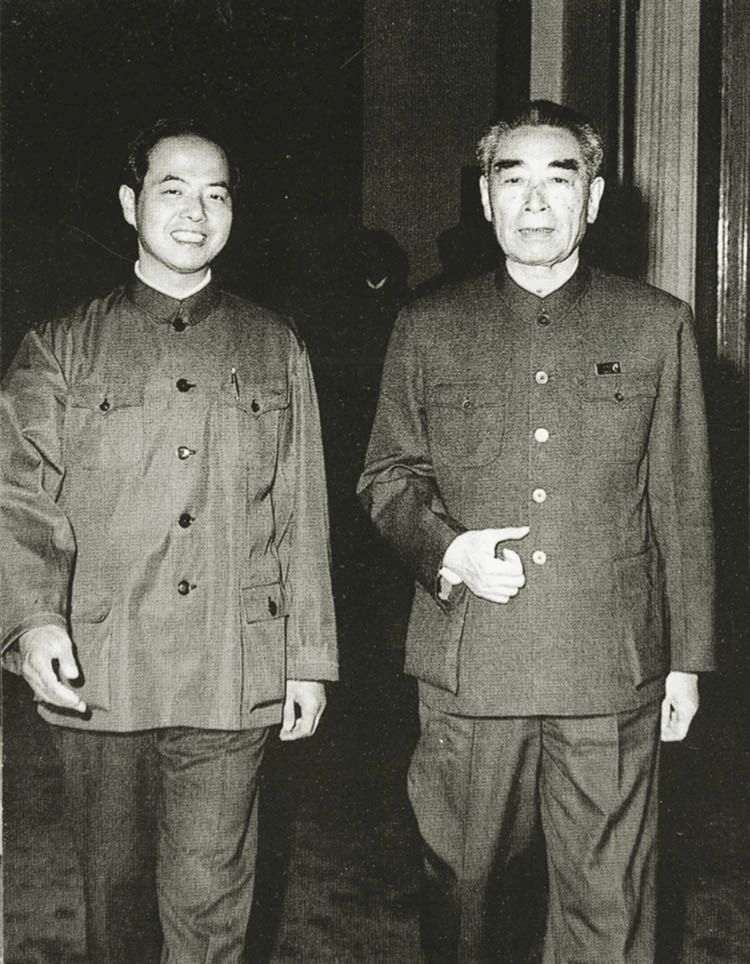 殫精竭慮，周恩來為恢復(fù)全國(guó)高考奠定的基礎(chǔ)1.jpg